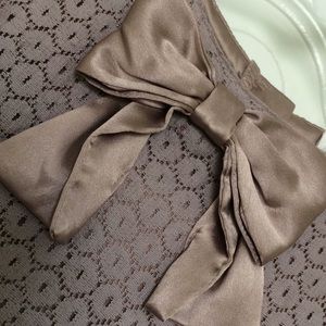Cute blouse taupe